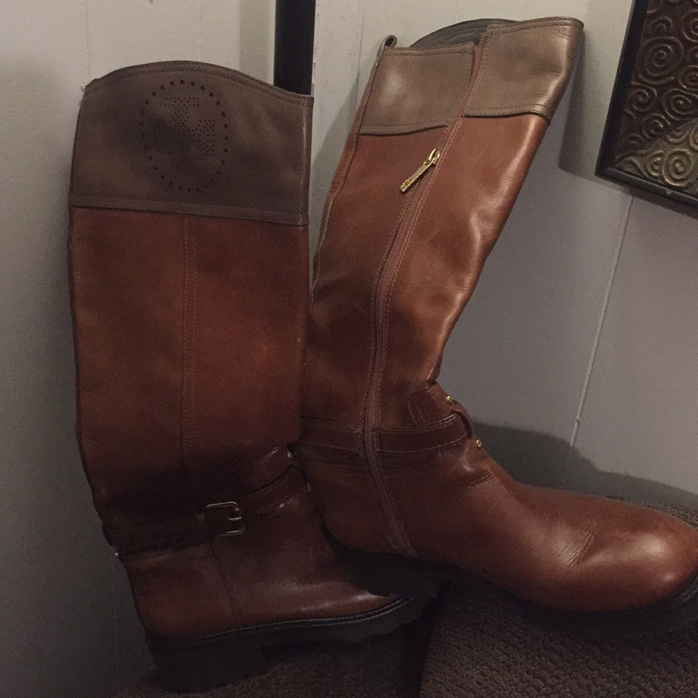 Women Tory Burch genuine leather boots